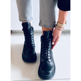 Edvin Black magas talpú bokacsizma fekete 2