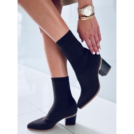 Tiara Brown magas sarkú zoknis csizma barna 1