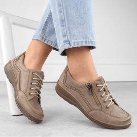 Kényelmes barna Helios bőr női cipő 1