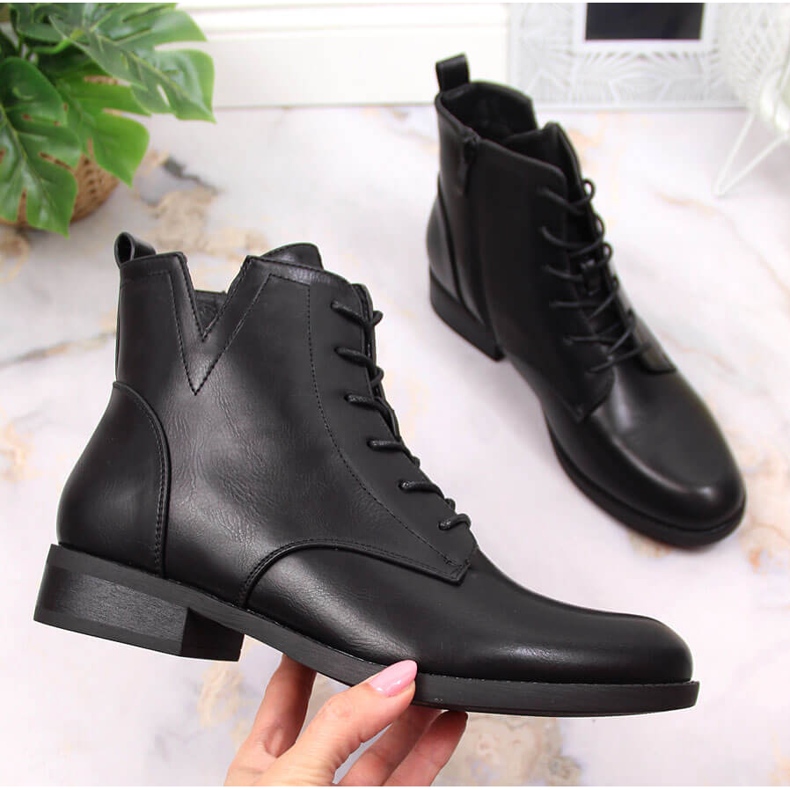 S.Barski S. Barski fekete fűzős csizma cipzárral 1