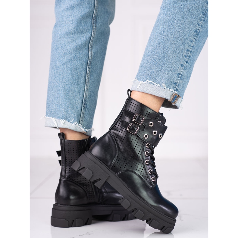 Áttört női táskák a Shelovet platformon fekete 2