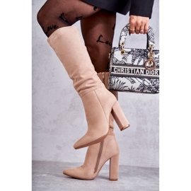 Klasszikus velúr sarkú csizma Sötétbézs Tressa barna 2