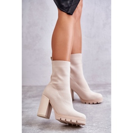 FB2 Női anyagú bokacsizma, bézs színű, zsalu barna 1