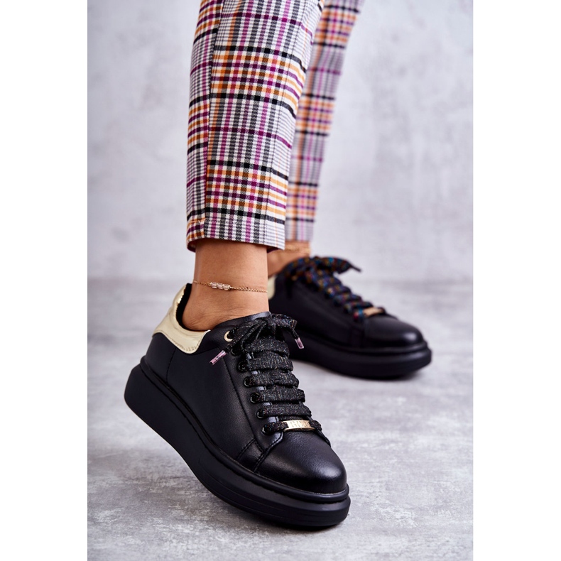 Női sportcipő GOE KK2N4073 Fekete 1