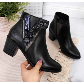 Női bőrcsizma a posztófekete Rieker Y2063-00-on 1