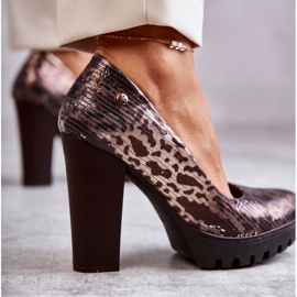 Bőr szivattyúk bárban Maciejka 02629-02 Barna 2