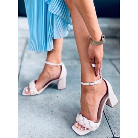 BM Magas sarkú szandál Denise Beige Ii Genre bézs 2