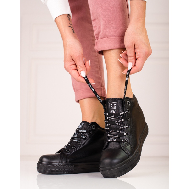 Női Big Star tornacipő EE274127 fekete 1