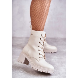 Vinceza Női meleg csizma magas sarkú világos bézs Grethe 1