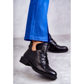 Vinceza Bőr fűzős csizma kivágásokkal Fekete Fabiana 1 Vinceza Bőr fűzős csizma kivágásokkal Fekete Fabiana 1