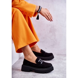 Női velúr cipő fekete díszítéssel 3