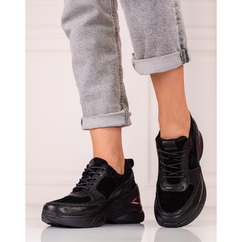 Női fekete bőr tornacipő Shelovet 2