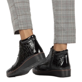 Bőr szigetelésű ékcsizma Filippo W PAW277A fekete 1 Bőr szigetelésű ékcsizma Filippo W PAW277A fekete 1