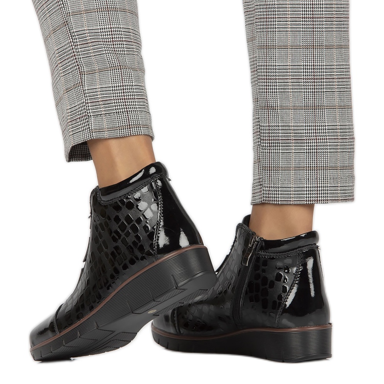 Bőr szigetelésű ékcsizma Filippo W PAW277A fekete 1 Bőr szigetelésű ékcsizma Filippo W PAW277A fekete 1