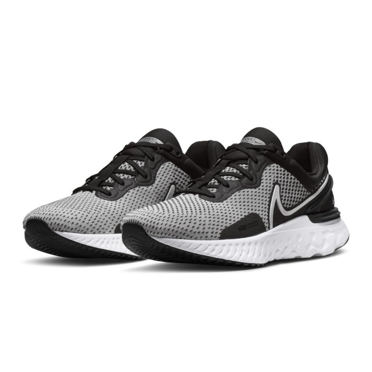 Nike React Miler 3 DD0490-101 cipő szürke 1