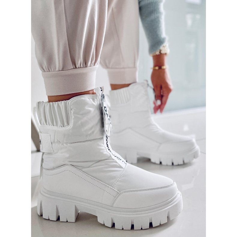 PA1 Szigetelt hócsizma a Joanie White cégtől fehér 1 PA1 Szigetelt hócsizma a Joanie White cégtől fehér 1