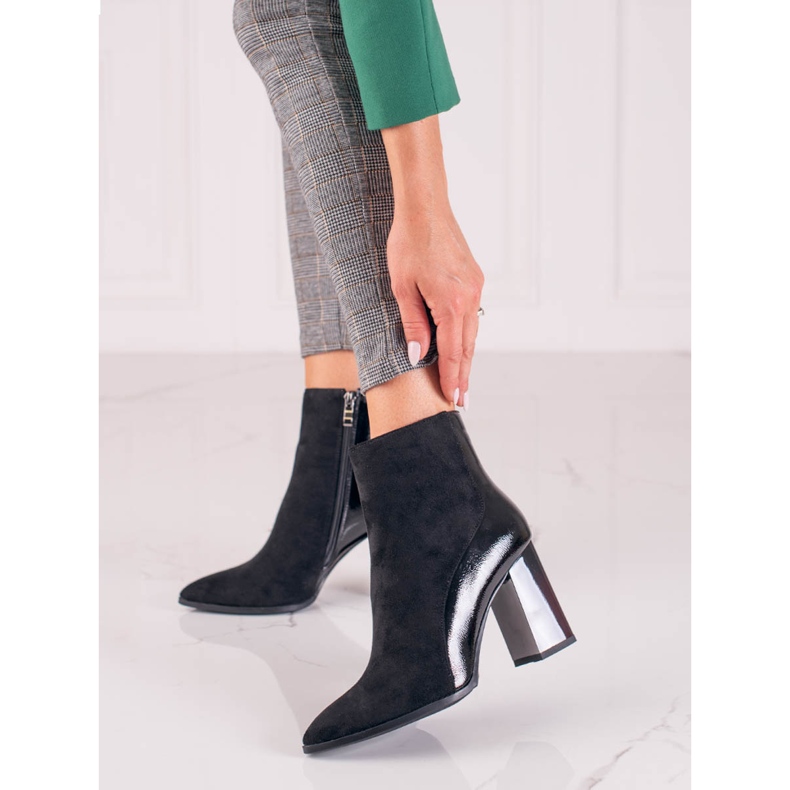 Shelovet női csizma magas oszlopon fekete 1