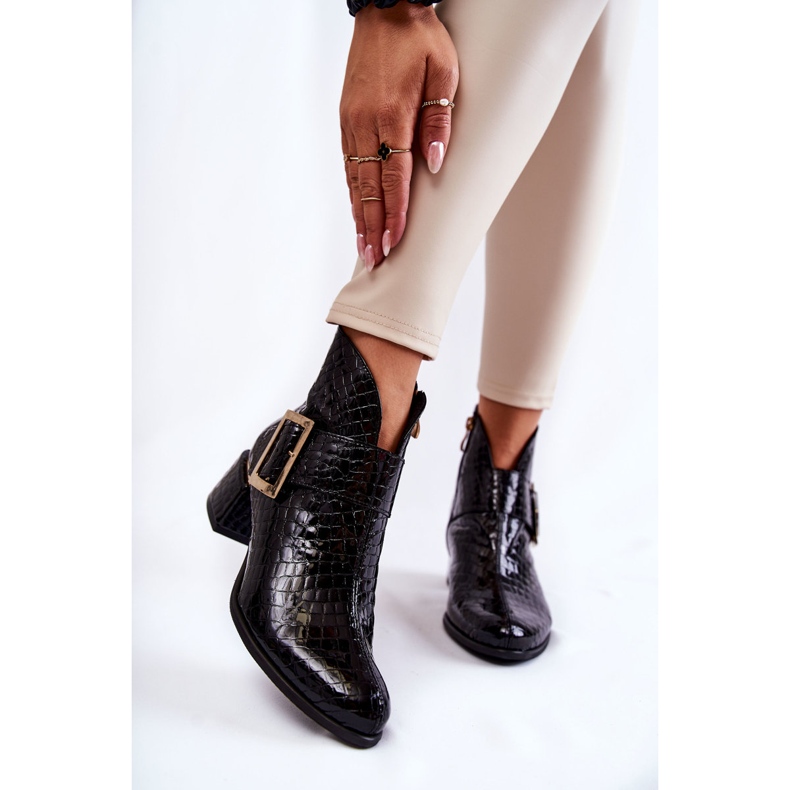 PA2 Bőr cipzár, krokodil cipzár mintás fekete Briana 1