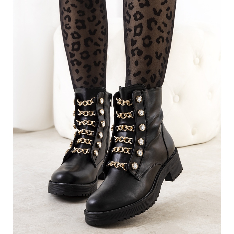 PA1 Fekete Curiel csapdázók 1