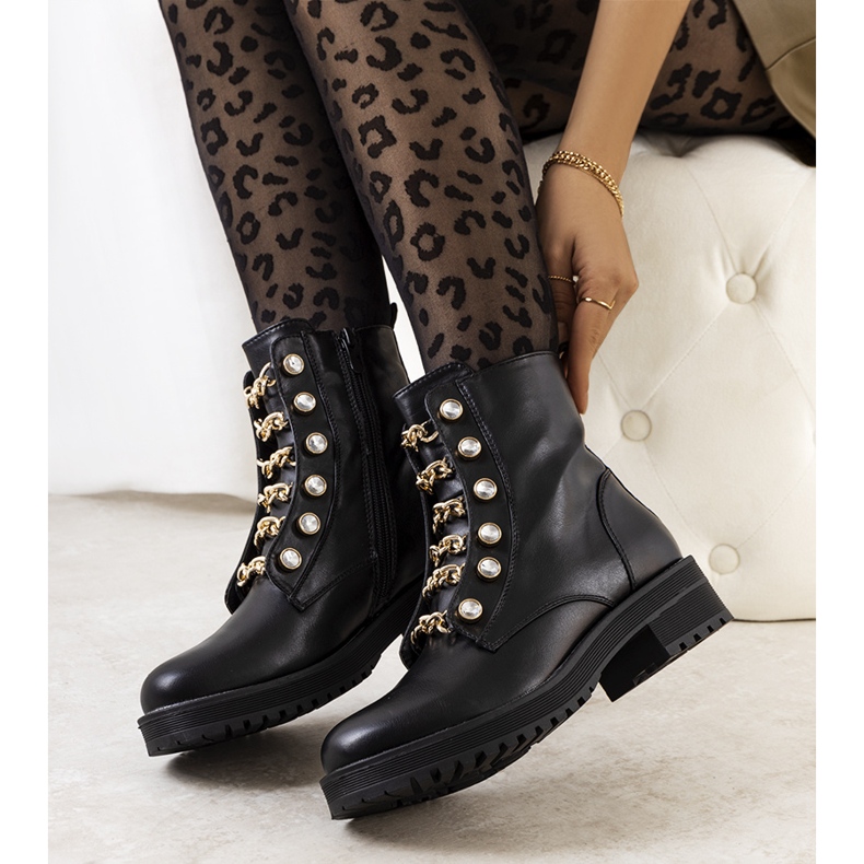 PA1 Fekete Curiel csapdázók 2