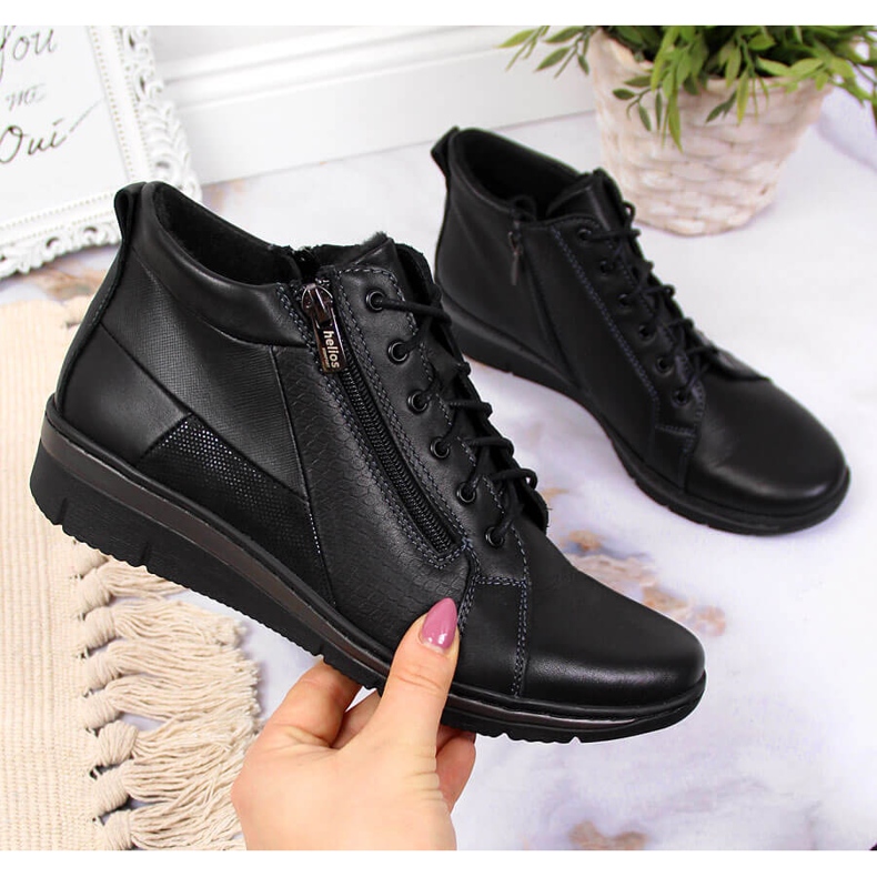 Bőr női csizma ékes fekete Helios 567 1