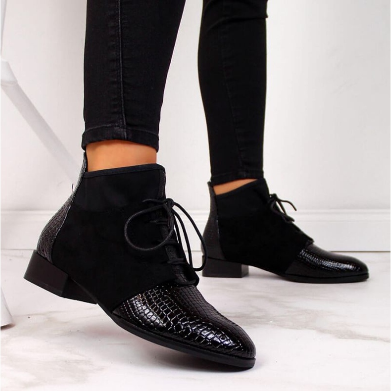 Kígyóbőrrel szigetelt csizma Filippo W PAW267A fekete 2