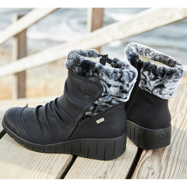 Fekete Rieker Y1361-00 vízálló téli csizma nőknek fehér 1 Fekete Rieker Y1361-00 vízálló téli csizma nőknek fehér 1