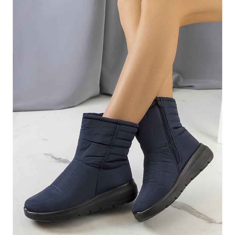 PA1 Alani sötétkék steppelt hócsizma 1