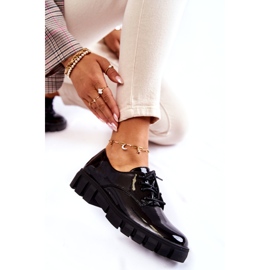 Vinceza Divatos lakkozott cipő, megkötve Black Gwendy fekete 2