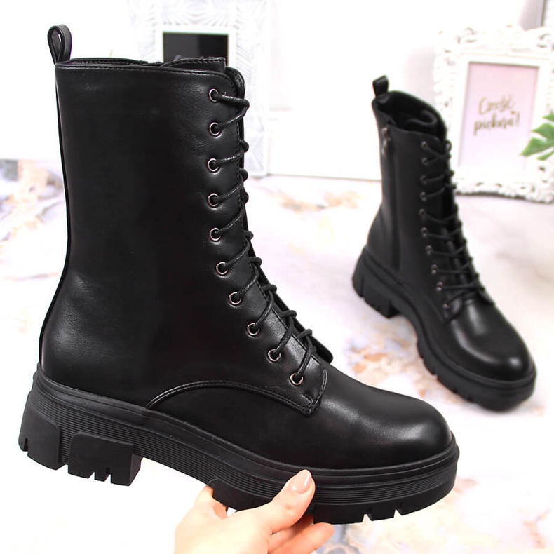 Fekete női meleg csizma Filippo platformon 1