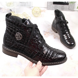 Bőr lakkozott női csizma szigetelt fekete croco Rieker 71205-00 1