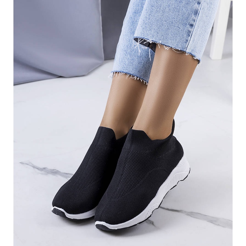 BM Black Roes boka tornacipő fekete 1