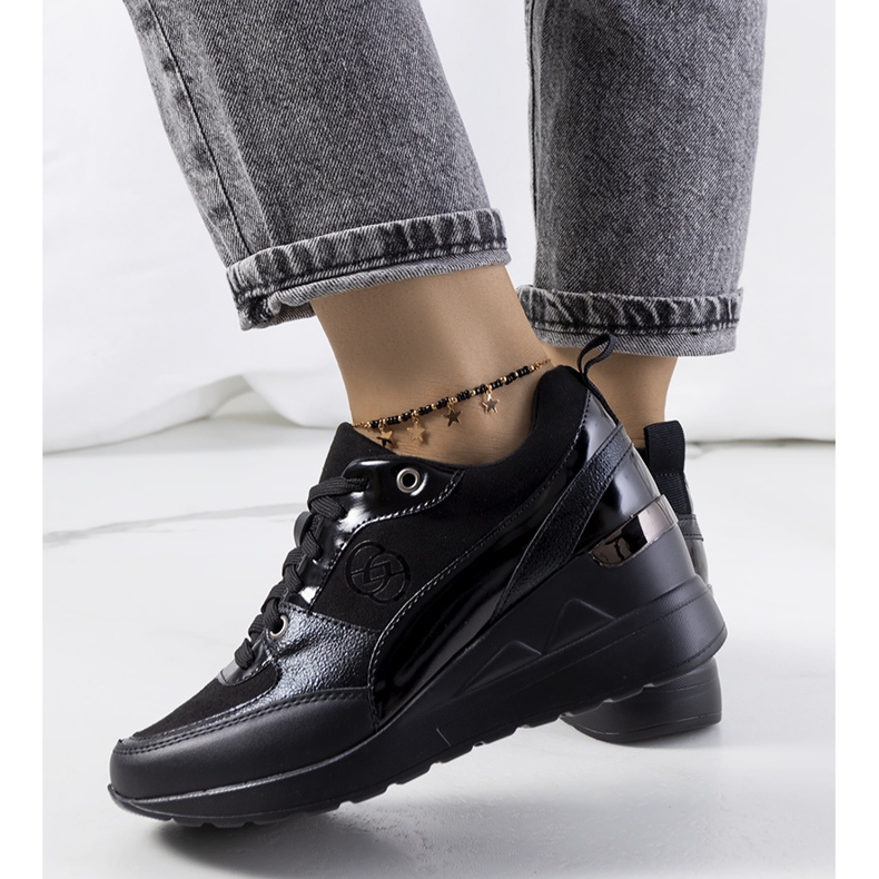 PA1 Fekete tornacipő a Didianától 2