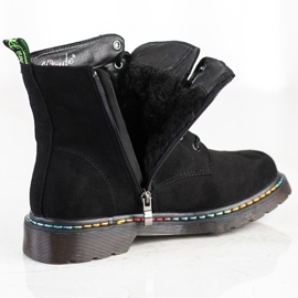 Weide Fekete fűzős csizma 1