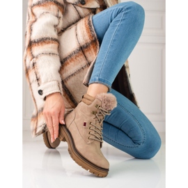 Női bézs túracipő 2