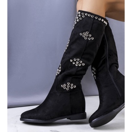 BM Fekete, szigetelt ékcsizma a Rivaltától 2 BM Fekete, szigetelt ékcsizma a Rivaltától 2