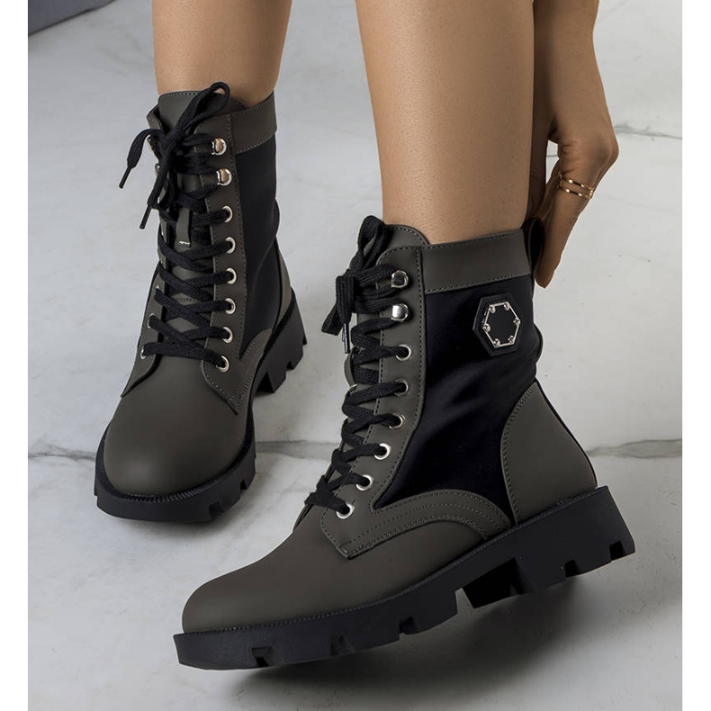 BM Orozo zöld, hőszigetelt csizma fekete 1