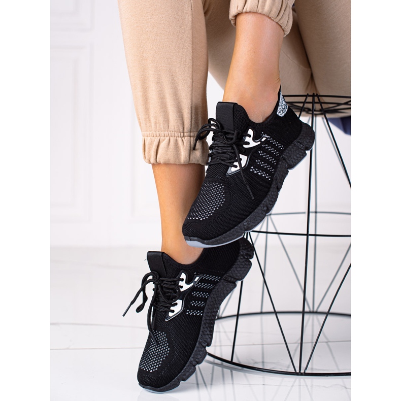 SHELOVET Könnyű sportcipő fekete 1