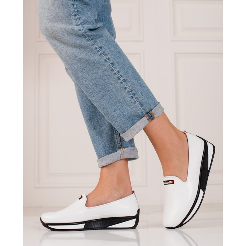 Fehér Shelovet női lordok természetes bőrből 1