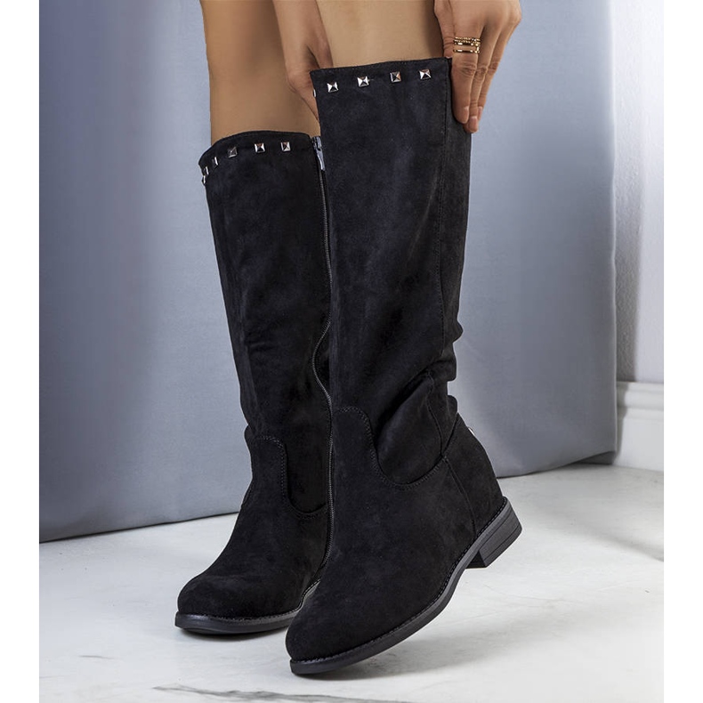 BM Fekete Licurla ékcsizma 1