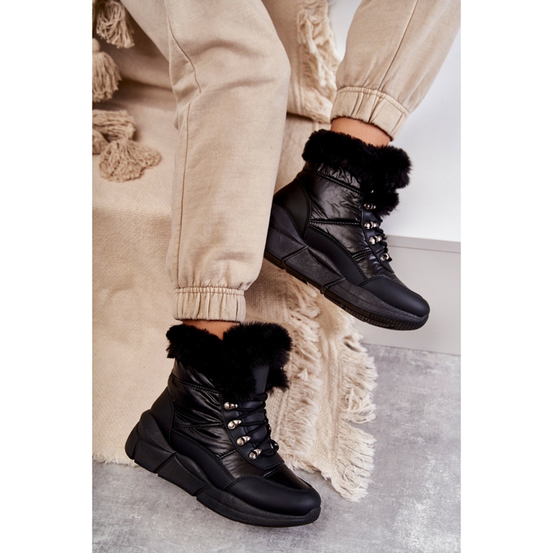 NEWS Női fűzős hócsizma Fekete Anna 3