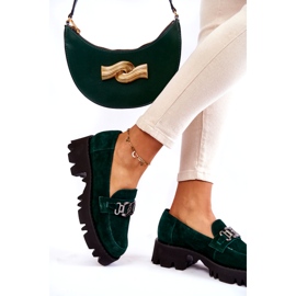 Női velúr cipő dekorációval Laura Messi 2489 Zöld 2