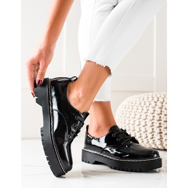 Fekete VINCEZA cipő 2