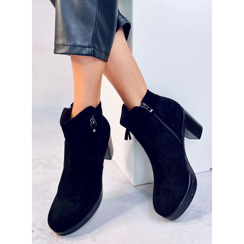 Fekete 8B882 Fekete magas sarkú csizma 1