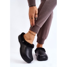 PM2 Női hab meleg papucs Crocs Black Cova fekete 1