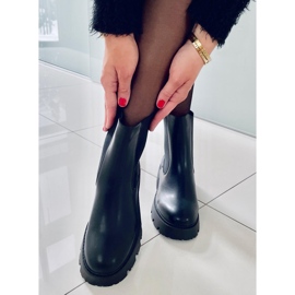 BM Magas szárú Chelsea csizma a Rumer Blacktől fekete 1