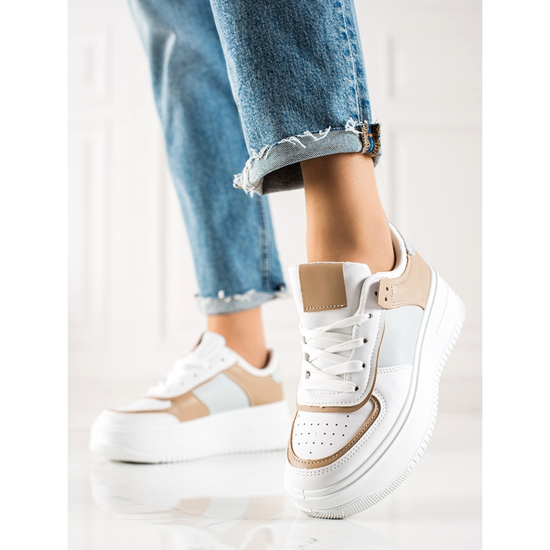 TRENDI Divatos tornacipők Széles Platformon sokszínű 2 TRENDI Divatos tornacipők Széles Platformon sokszínű 2