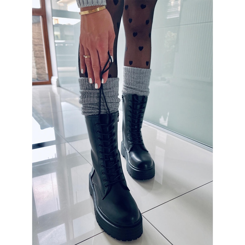 BM Fűzős csizma magas Rage Black talpon fekete 2