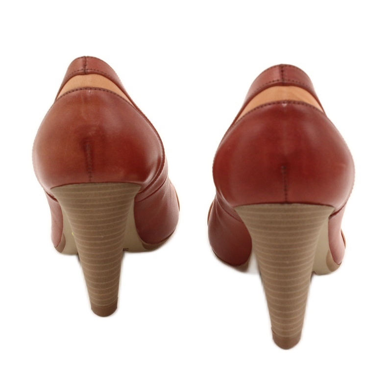 Női bőr szivattyúk 1392 barna díszítéssel, Edeo csíkokkal 3