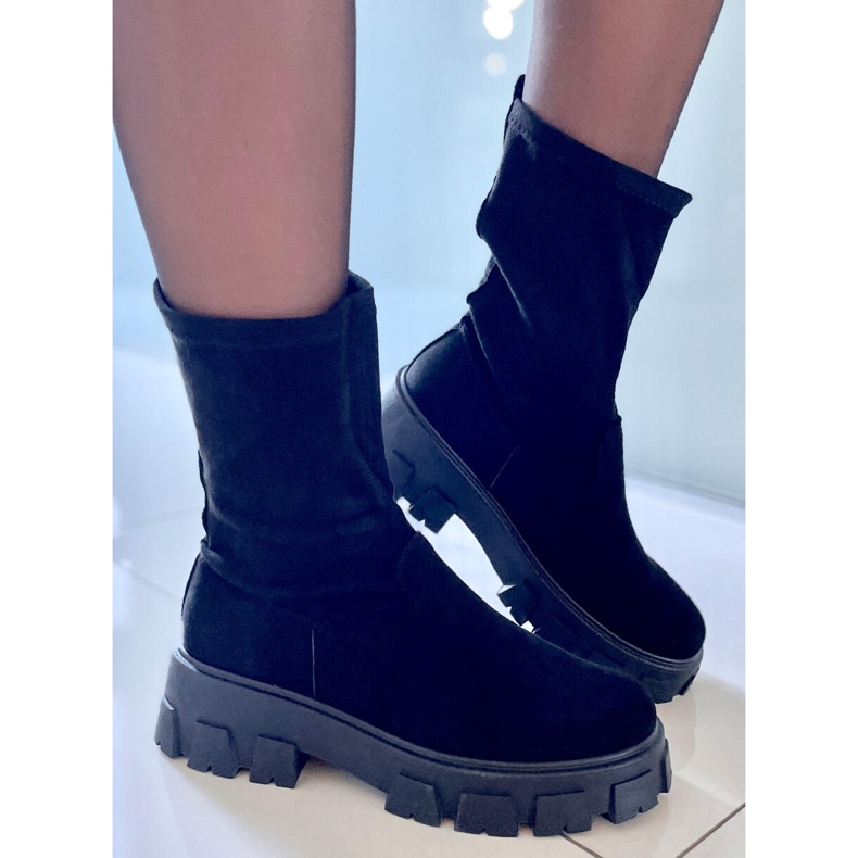 PA1 Phyllis fekete velúr lapos csizma 1